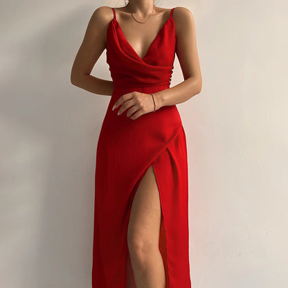 Elegantes Kleid mit V-Ausschnitt - Ilana